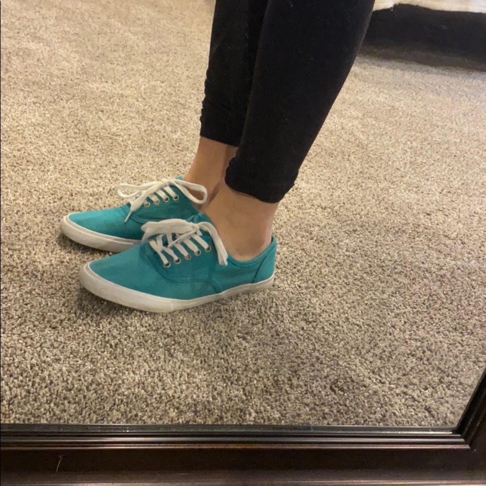 Canvas sneakers - Picture 2 of 3